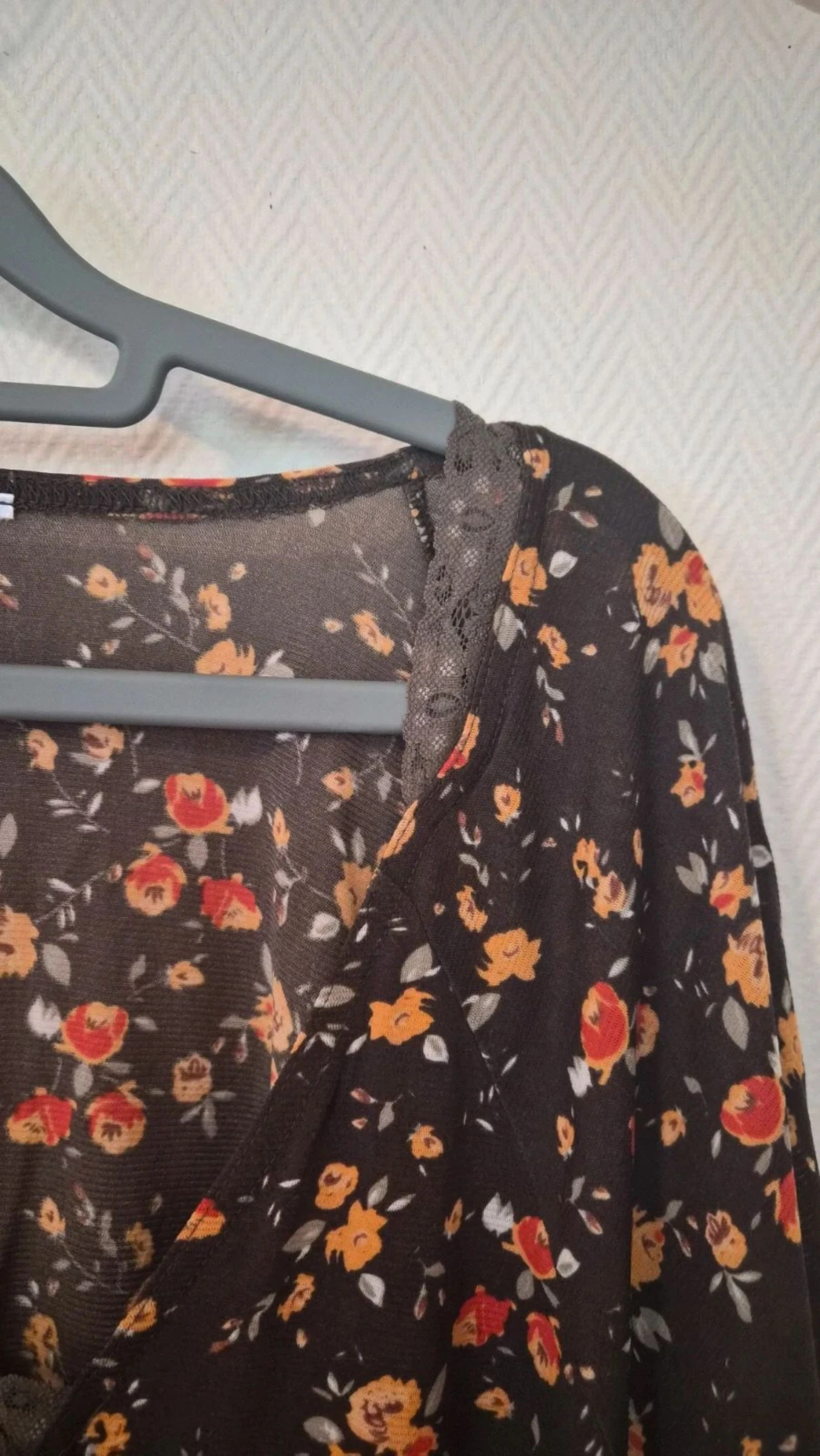 Flowy floral summer top for women size 48/50 – photo 3